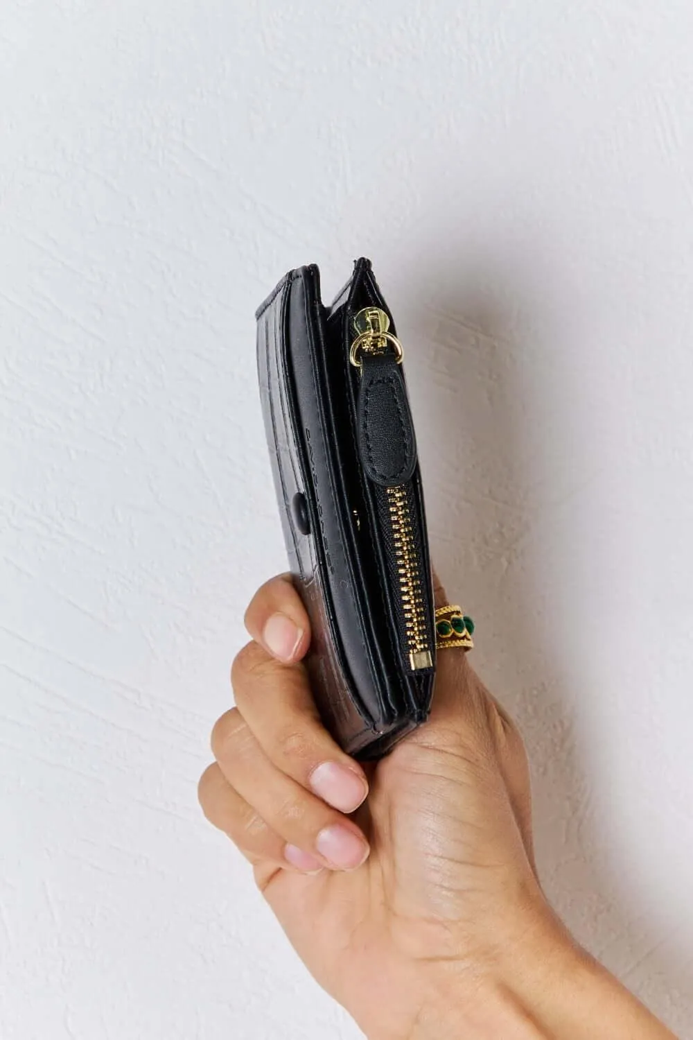 David Jones PU Leather Mini Wallet – Sleek & Stylish