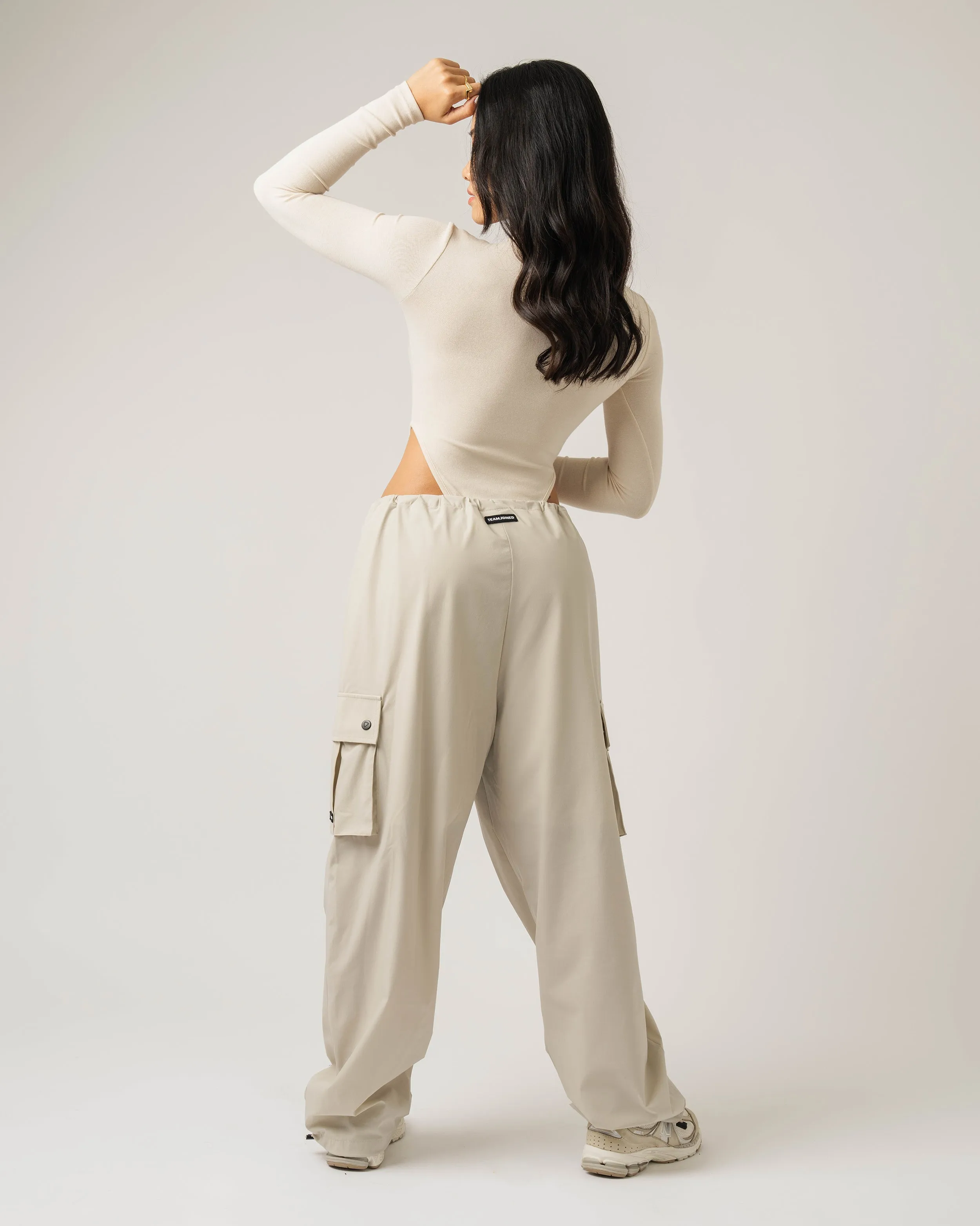 Label High Slit Long Sleeves Bodysuit
